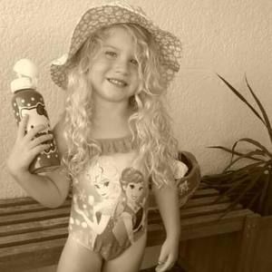 Meet your Posher, Sharron